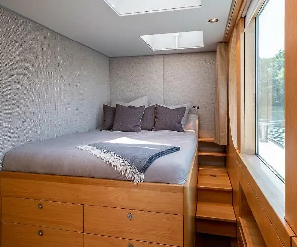 Grace Mit Zwei Schlafzimmern بوتيل برلين