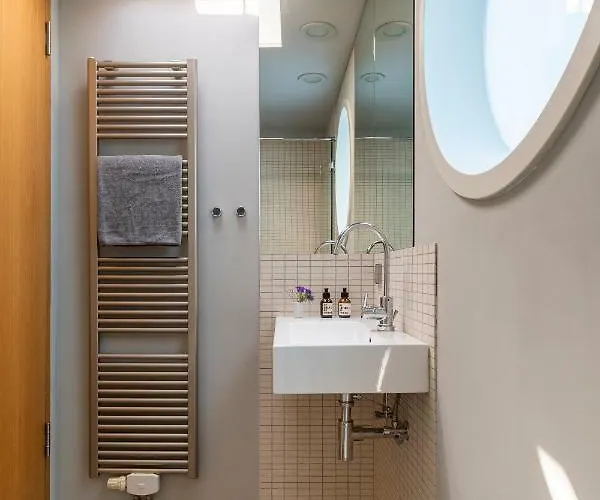 Grace Mit Zwei Schlafzimmern 3* 柏林