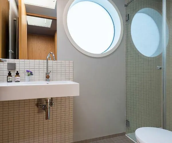 Grace Mit Zwei Schlafzimmern 3* برلين